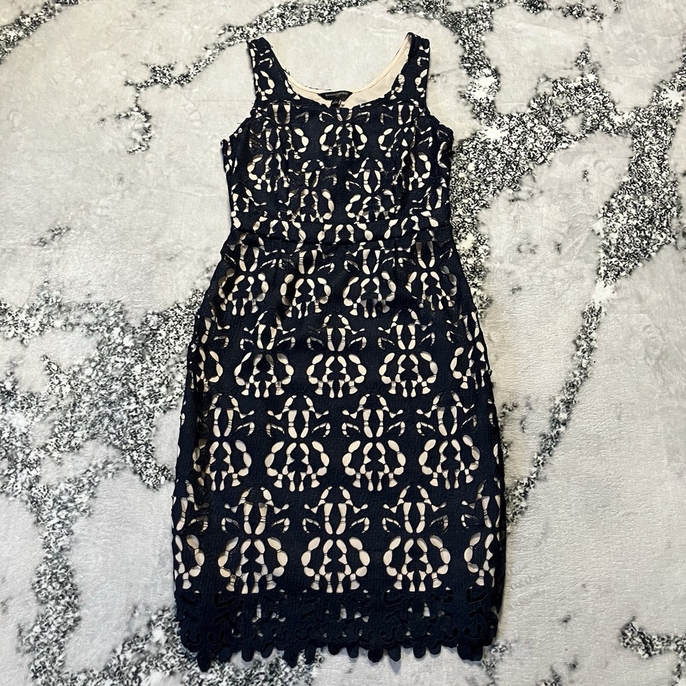 Banana Republic Lace Dress Womens Size 2 Navy Nude Sheath Cocktail Party NWT